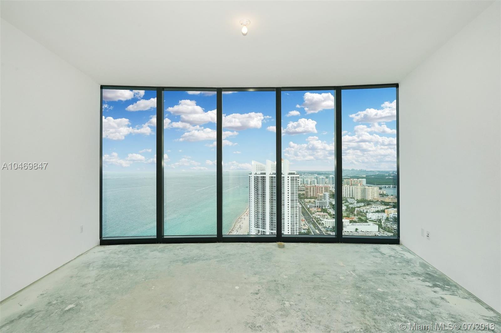 18555 COLLINS AVENUE COND - Residential