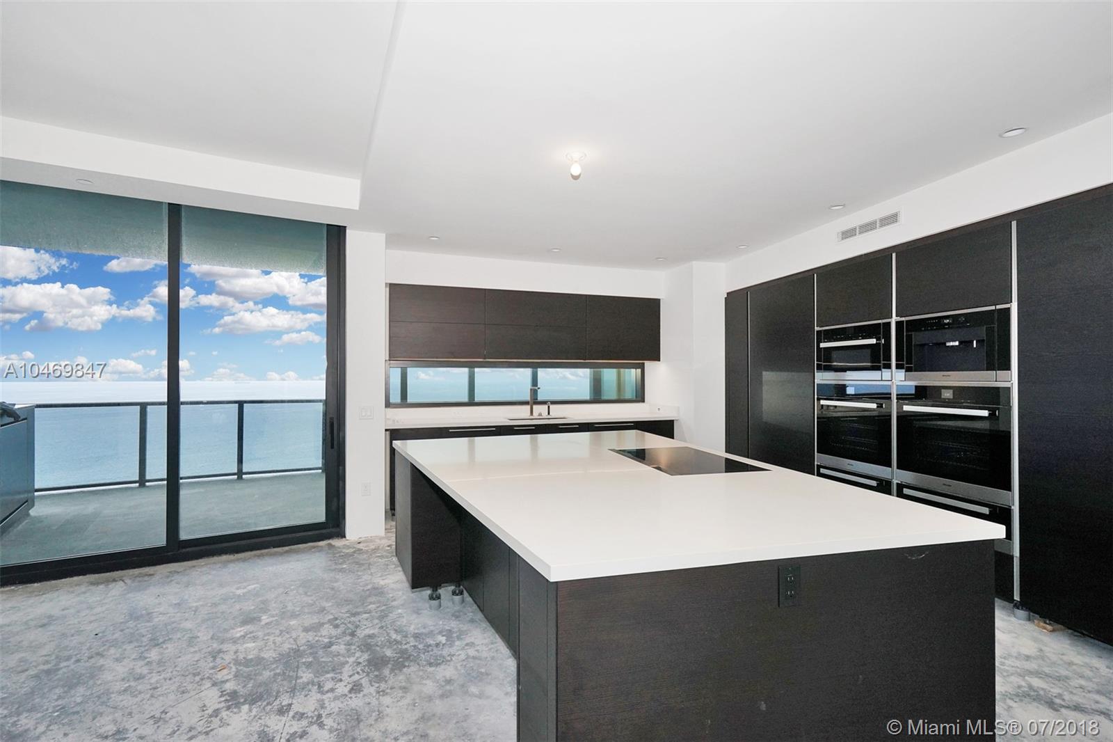 18555 COLLINS AVENUE COND - Residential