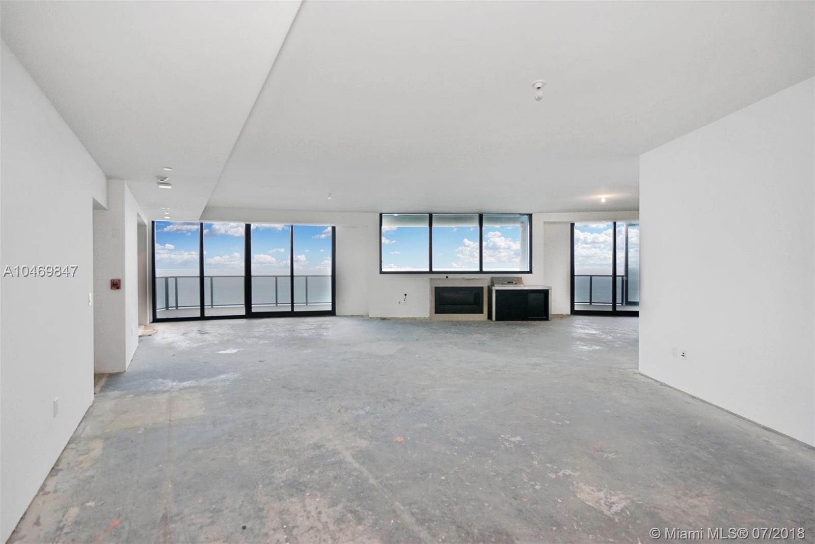 18555 COLLINS AVENUE COND - Residential