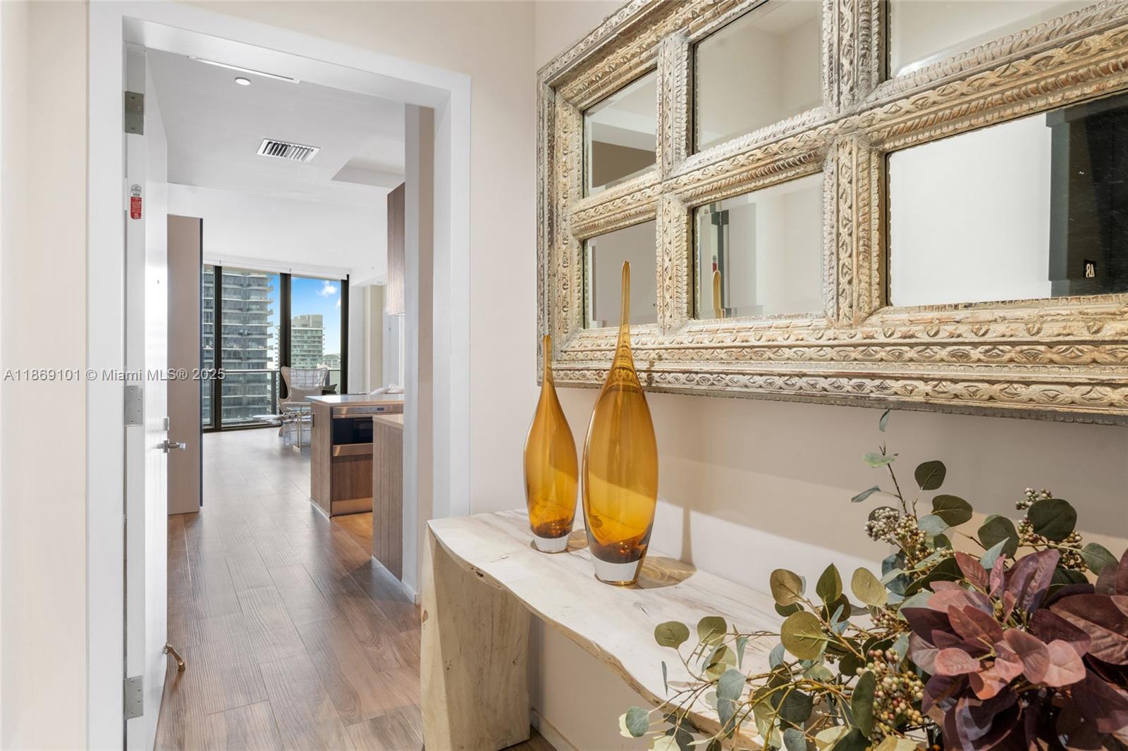 801 SMA RESIDENCES CONDO - Residential