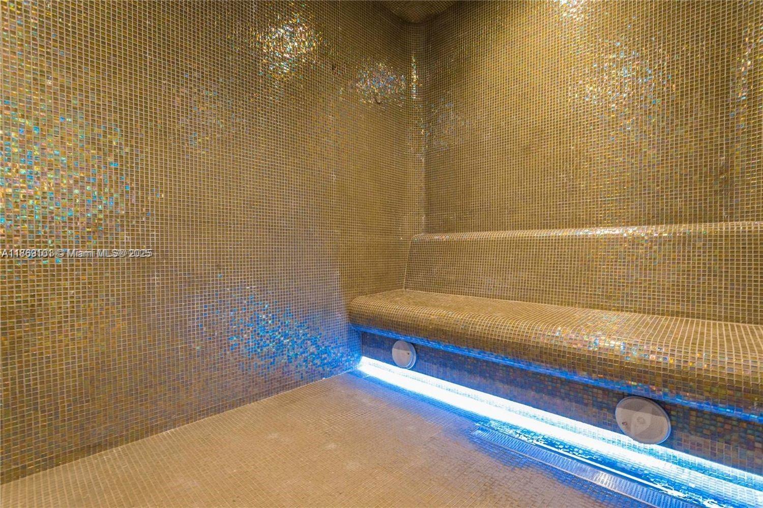 801 SMA RESIDENCES CONDO - Residential