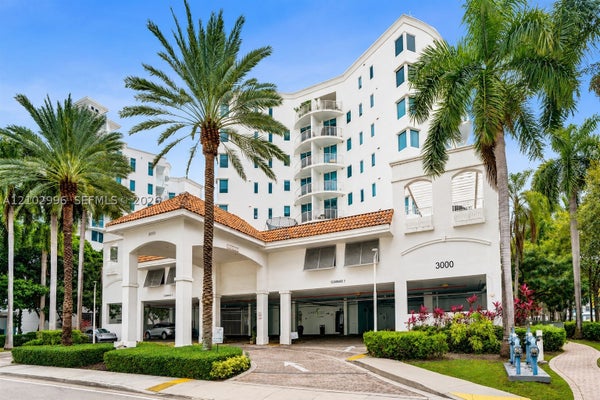 3000 NE 188TH ST APT 604, MIAMI, FL 33180 - Image 9feb80d56f6af7977a7f51e4ae910927/1663216688