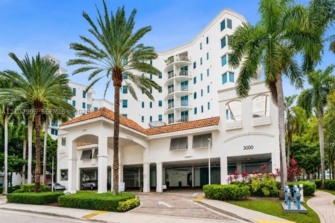 Photo of 3000 NE 188th St #604, Aventura, FL 33180 (MLS # A12102996)