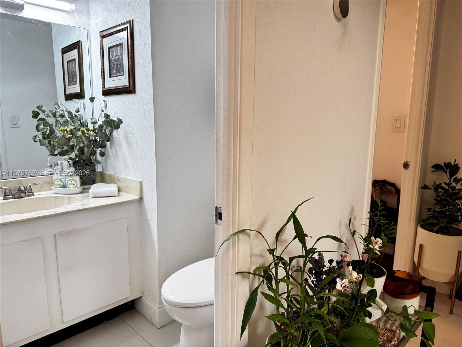 THE CLIPPER AT BISC COVE - Residential