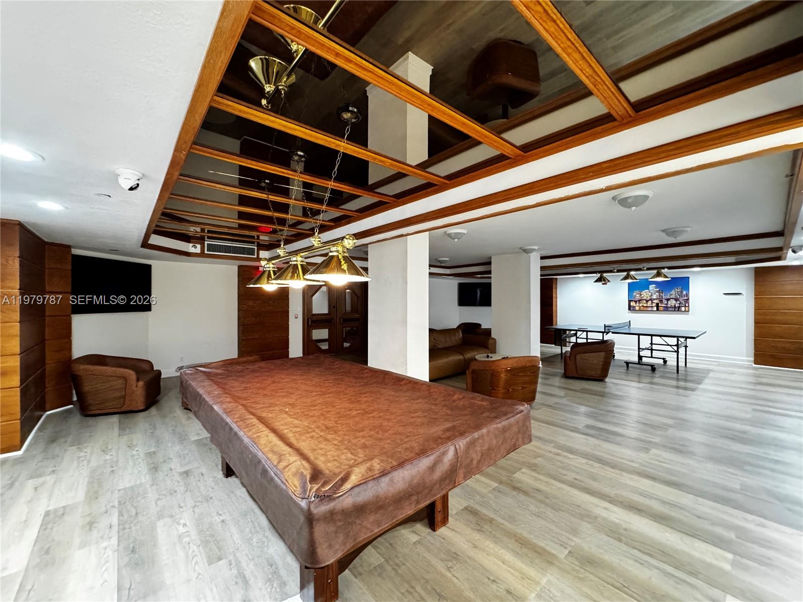 THE CLIPPER AT BISC COVE - Residential