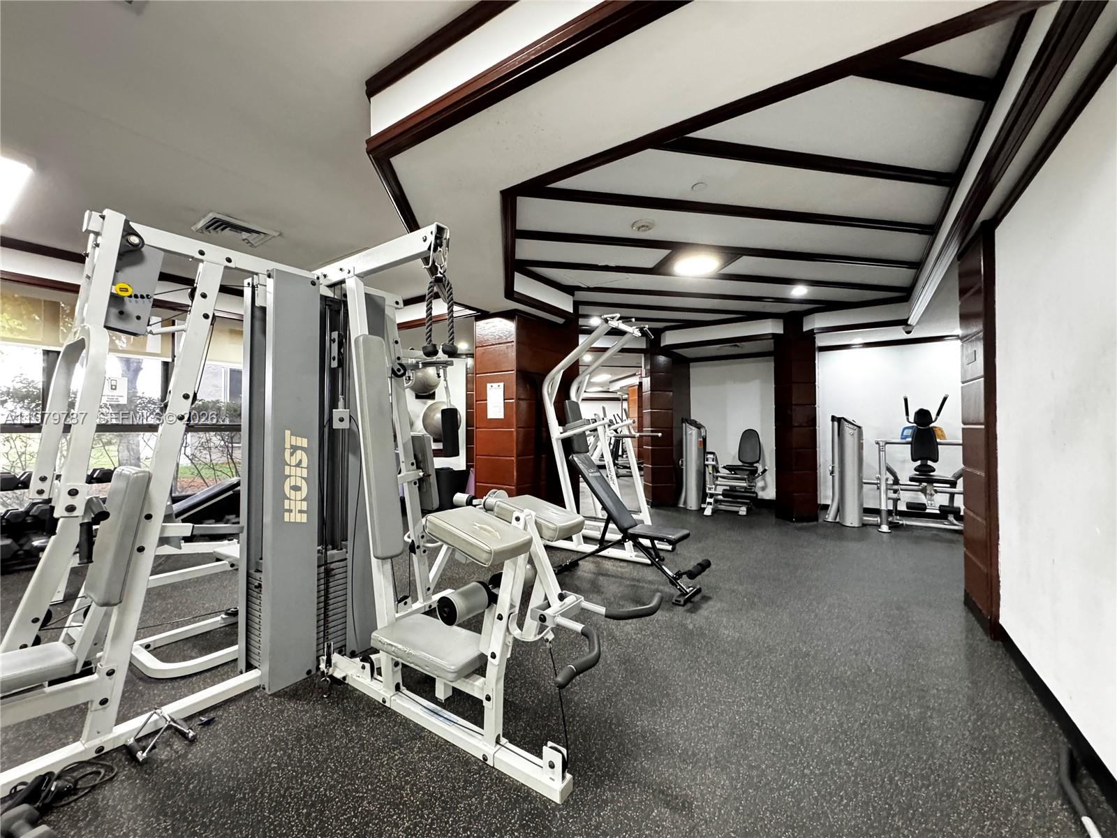 THE CLIPPER AT BISC COVE - Residential