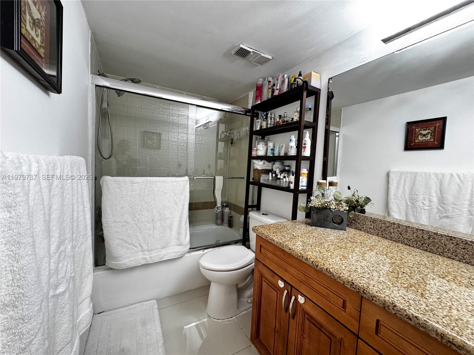 THE CLIPPER AT BISC COVE - Residential