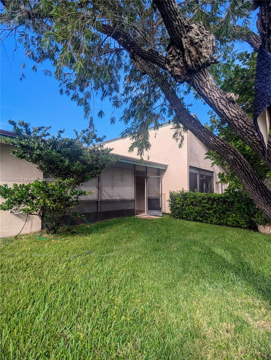 VILLAS OF BONAVENTURE AT - Residential Lease