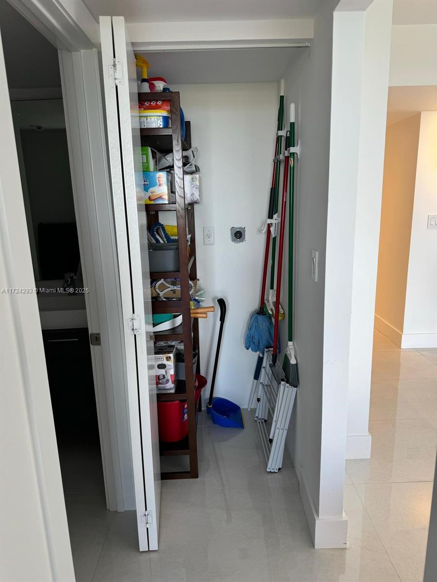 WATERVIEW CONDO - Residential