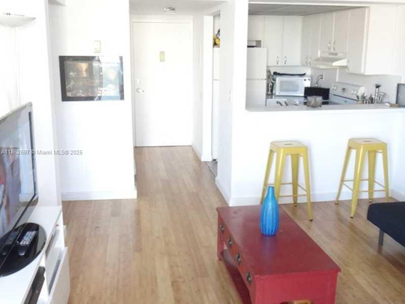 MIRADOR 1035 CONDO - Residential Lease