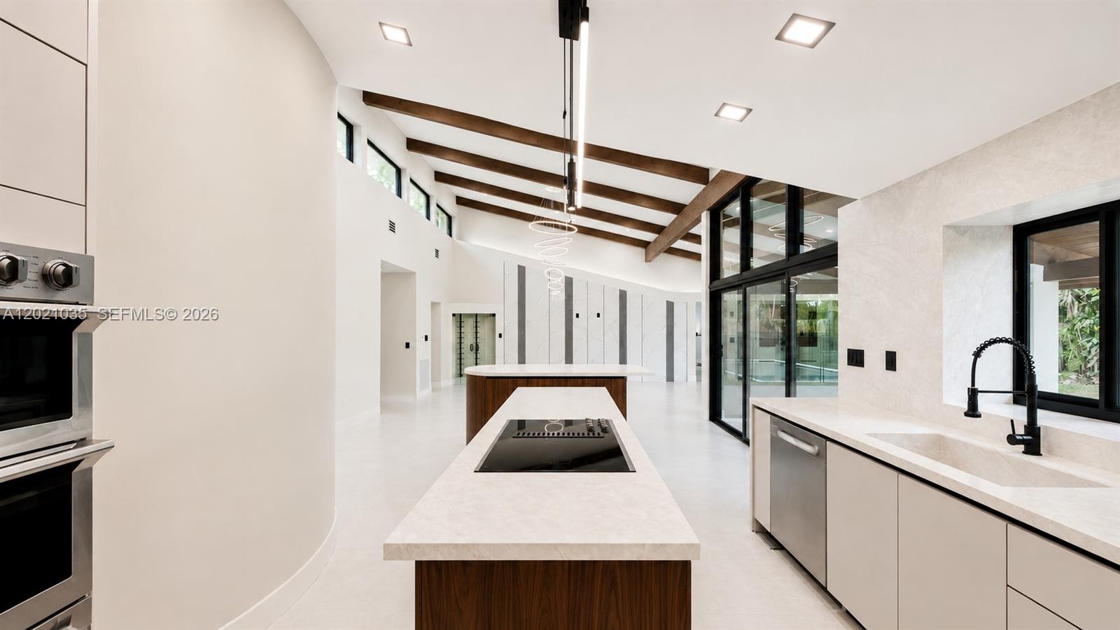 CORAL RIDGE COUNTRY CLUB - Residential