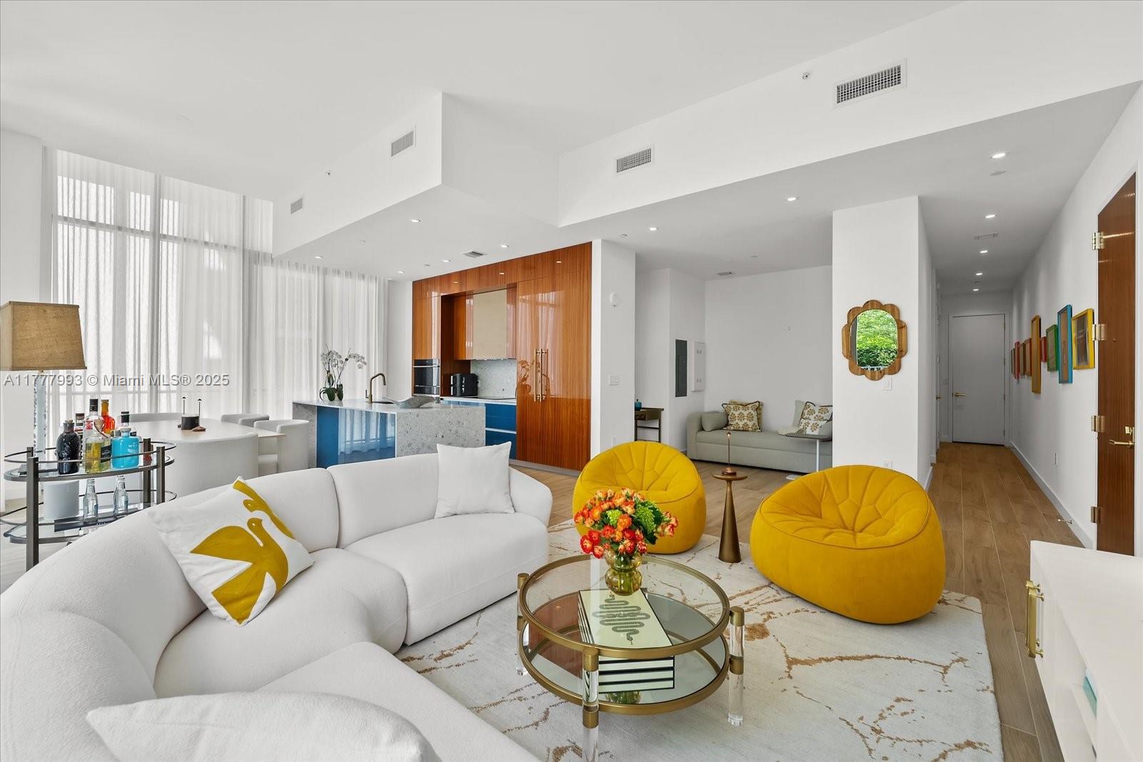 2655 S BAYSHORE DR 812