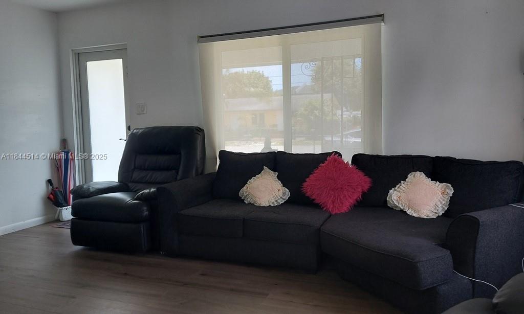2915 NW 60th St
