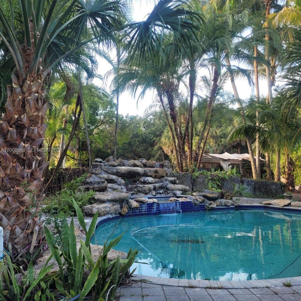 KENDAL GREEN HOMESITES - Residential