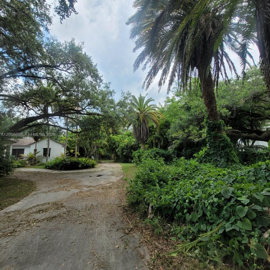 KENDAL GREEN HOMESITES - Residential
