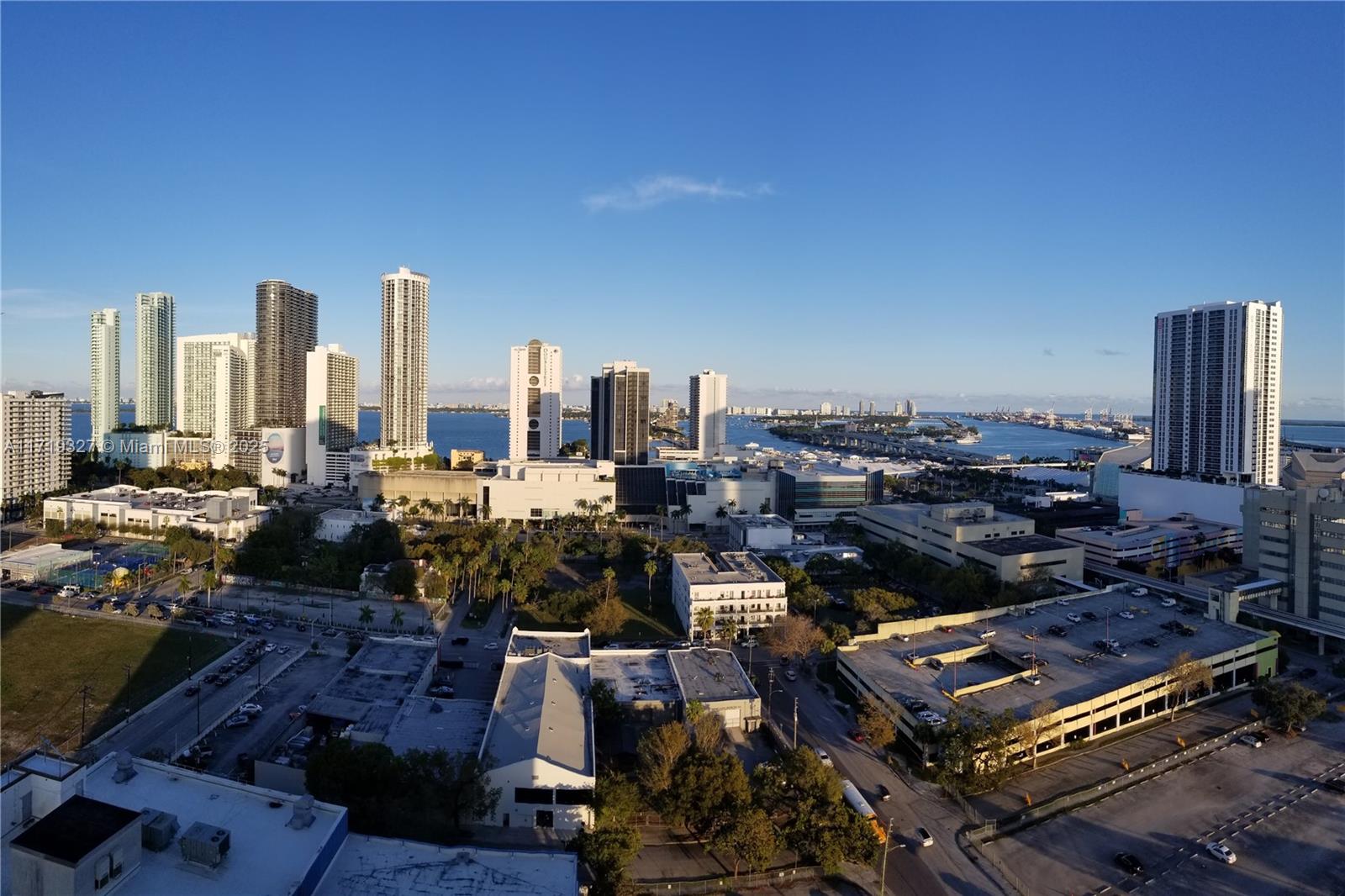 Rental Property at 1600 Ne 1st Ave 2002, Miami, Broward County, Florida - Bathrooms: 1  - $2,500 MO.