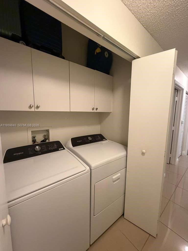 COURTYARDS AT DAVIE CONDO - Residential