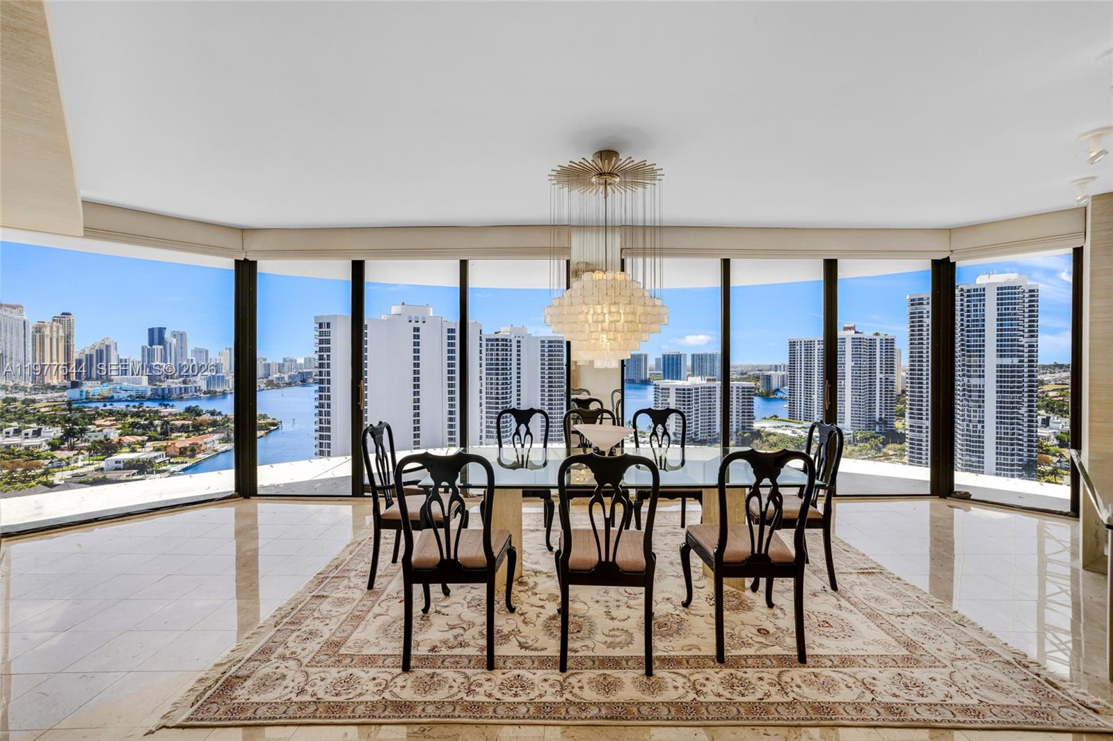 TURNBERRY TOWERS CONDO - Residential