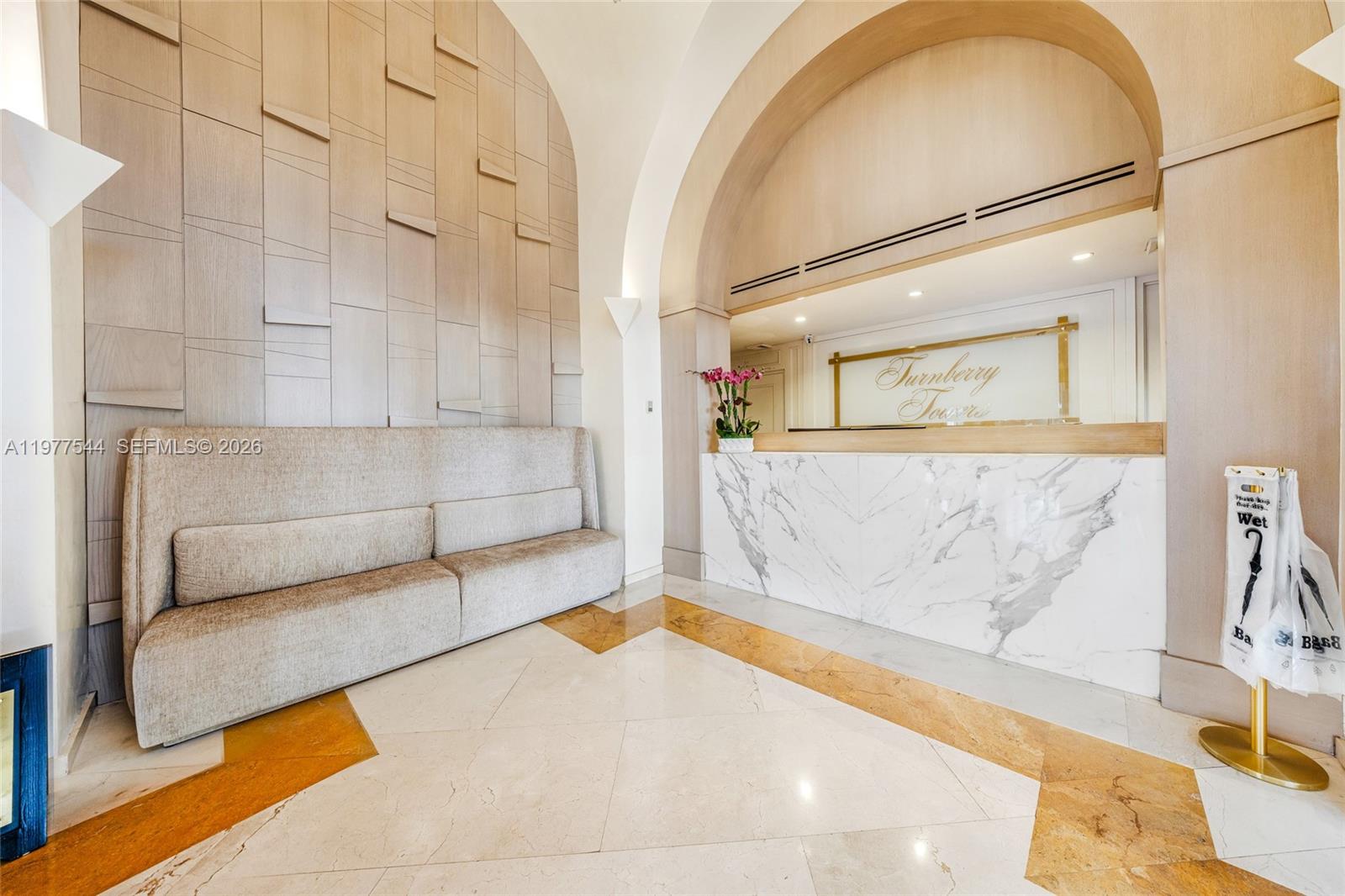 TURNBERRY TOWERS CONDO - Residential