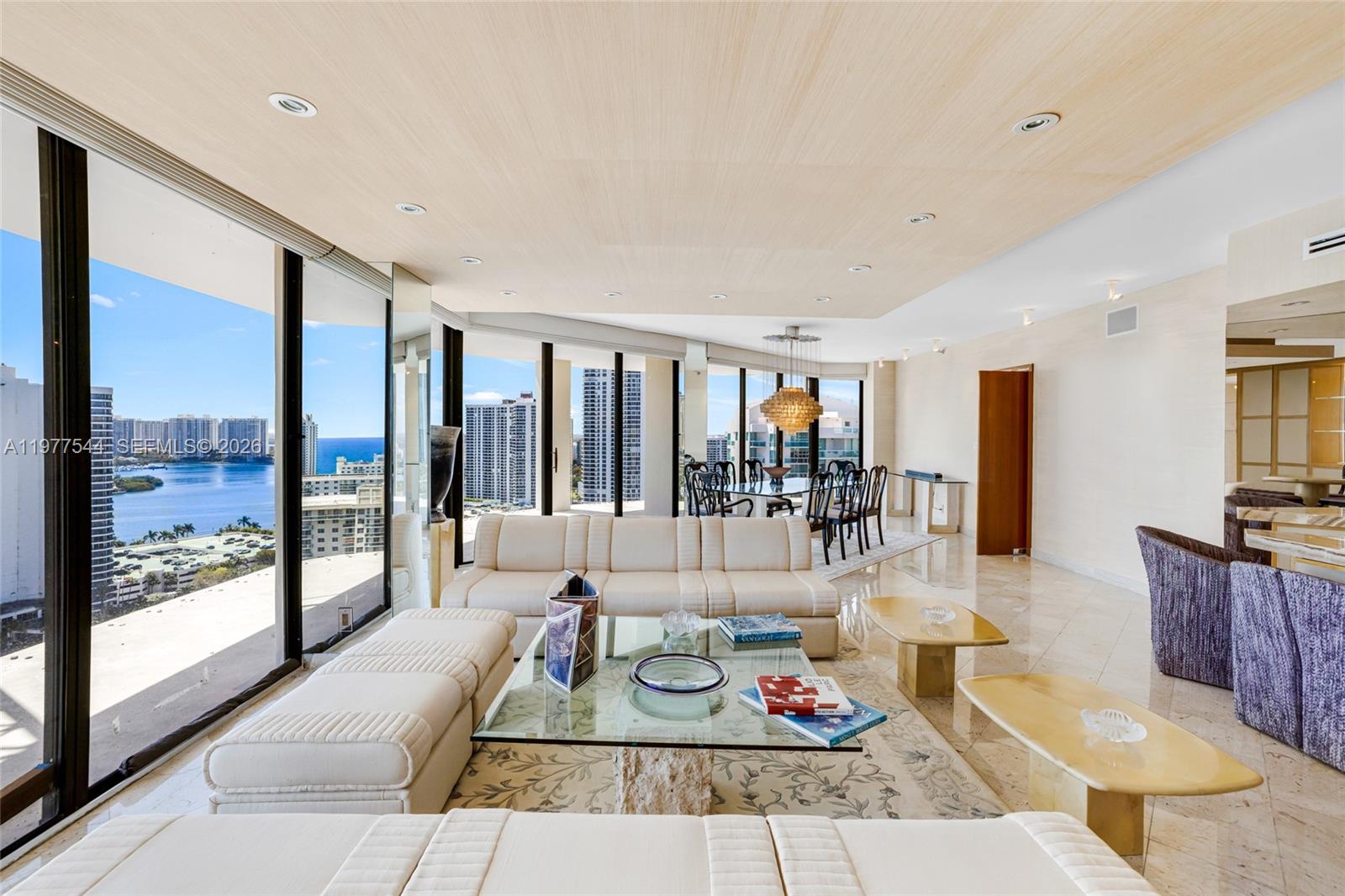 TURNBERRY TOWERS CONDO - Residential