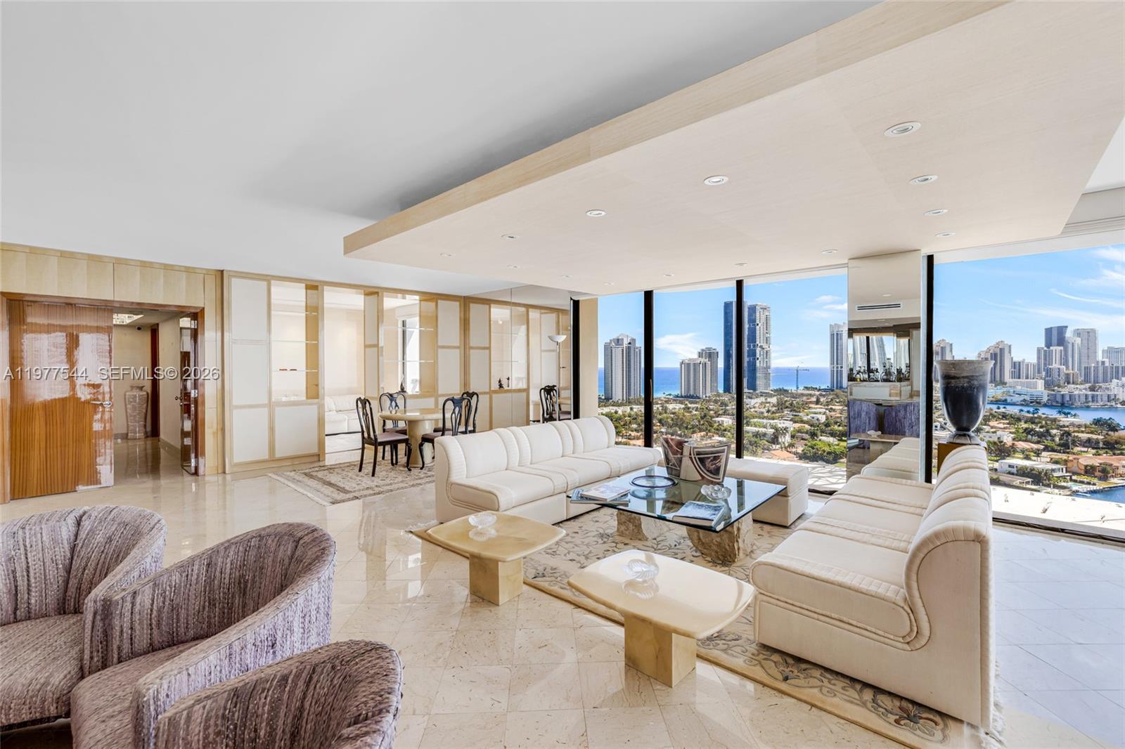 TURNBERRY TOWERS CONDO - Residential