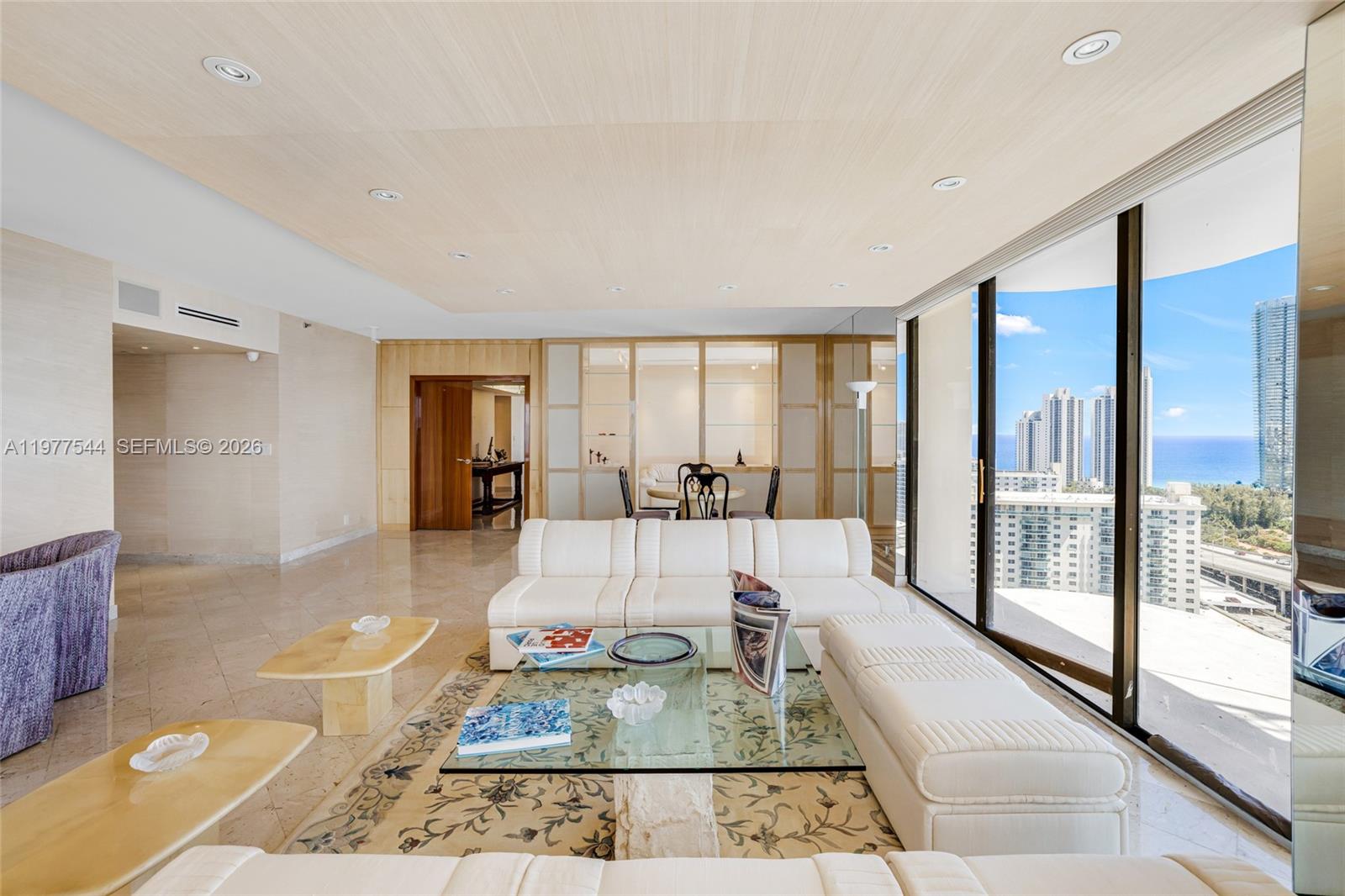 TURNBERRY TOWERS CONDO - Residential