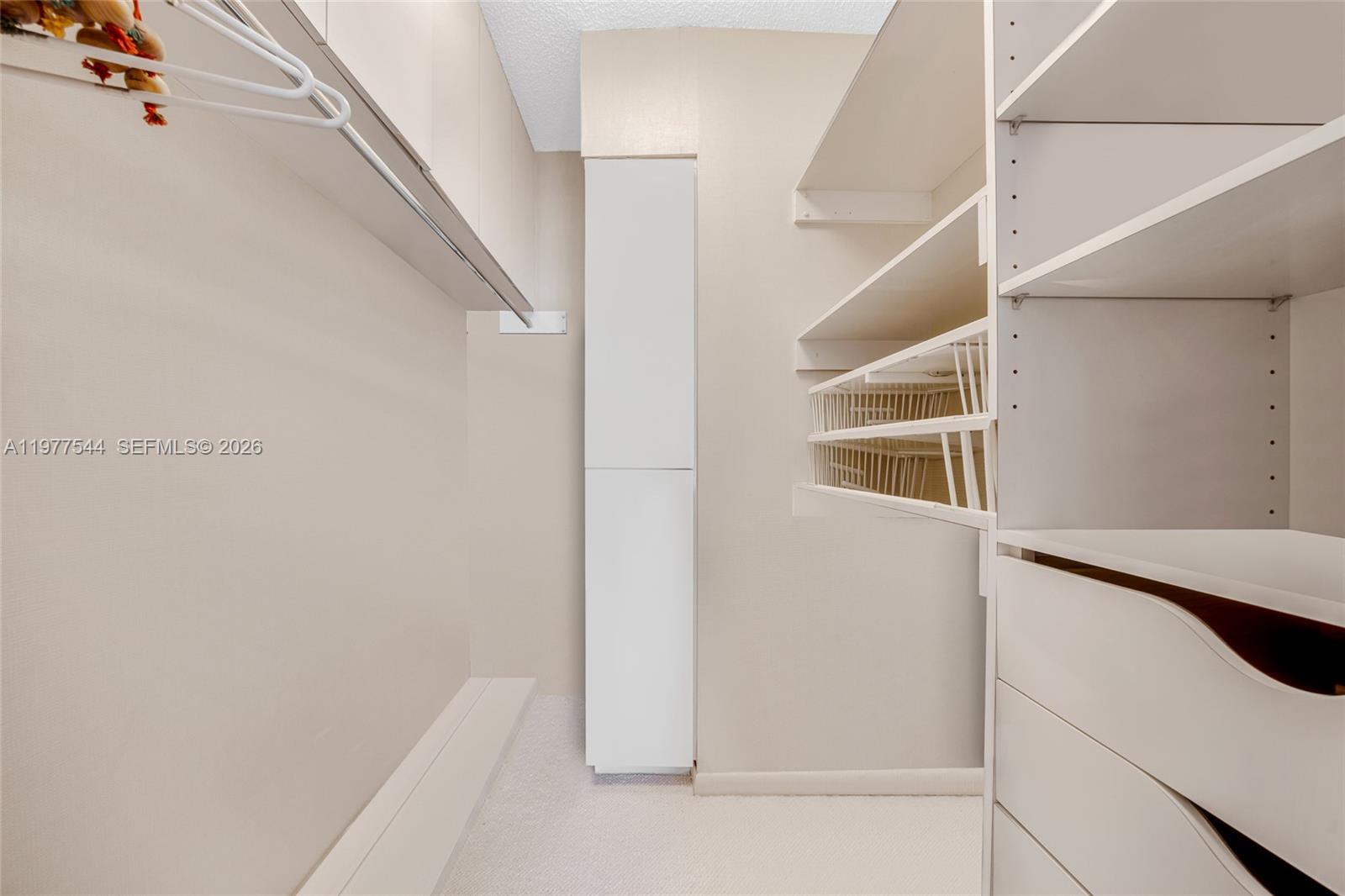 TURNBERRY TOWERS CONDO - Residential