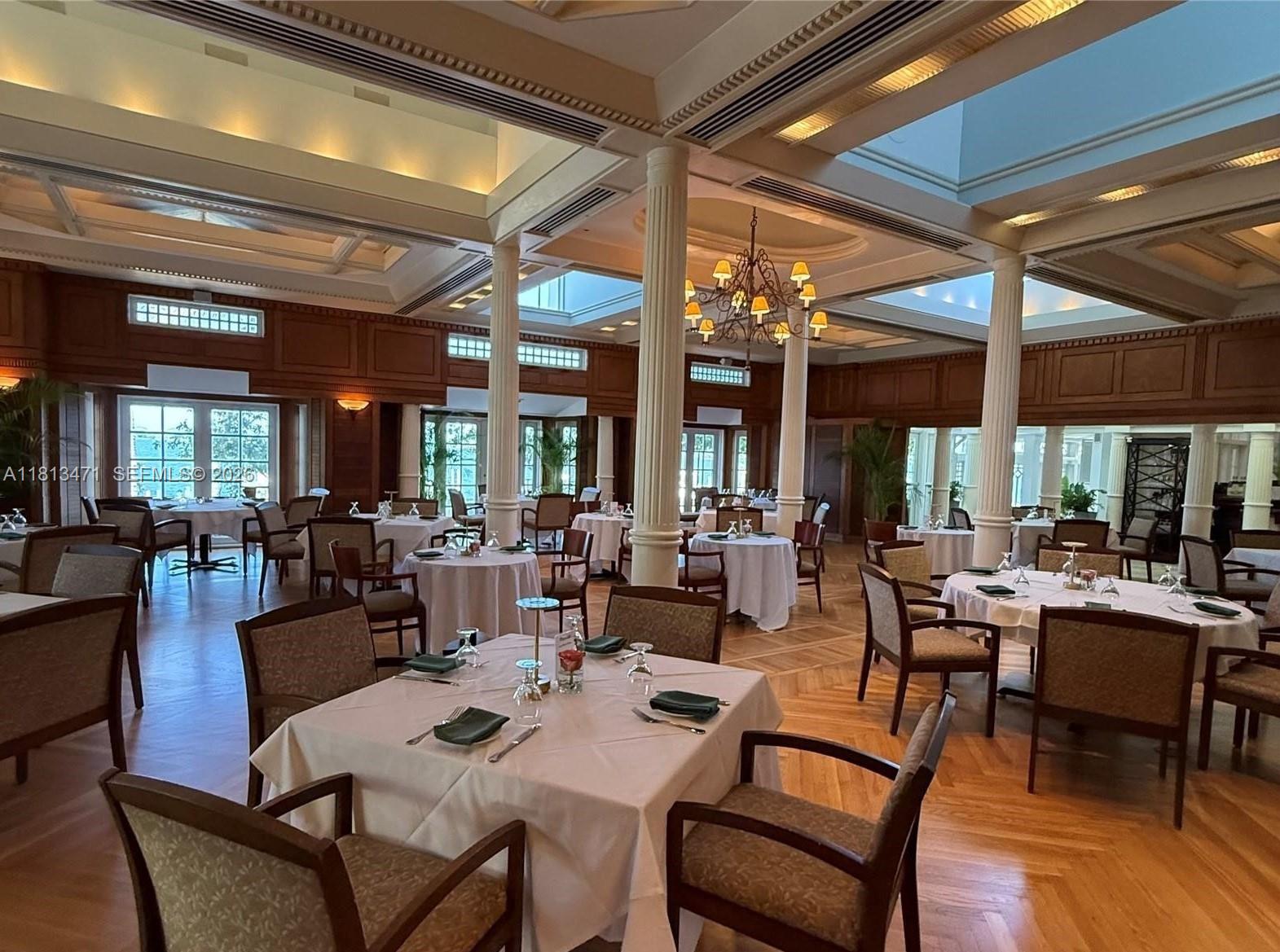 TOWERS OF QUAYSIDE CONDO - Residential