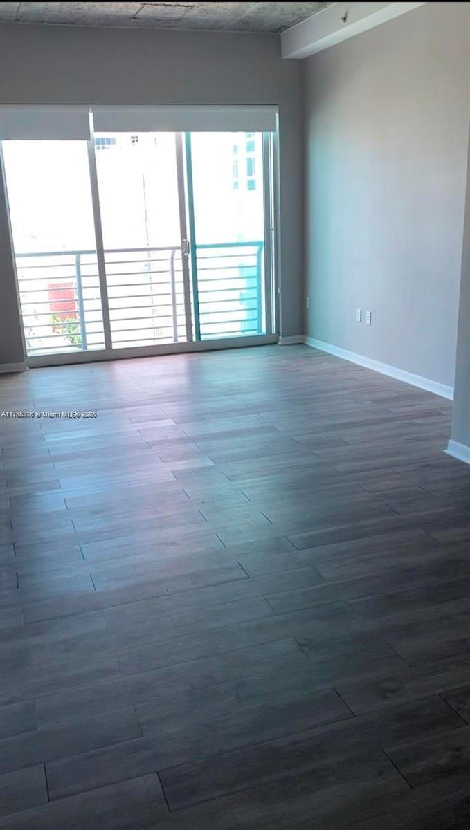 THE LOFT DOWNTOWN II COND - Residential