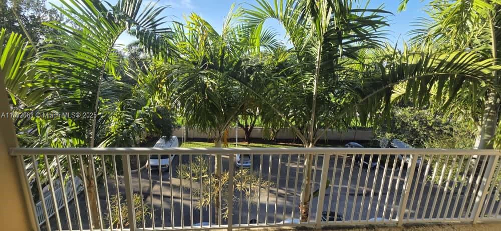 SHERIDAN BEACH CLUB CONDO - Residential Lease