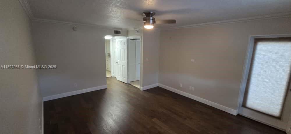 SHERIDAN BEACH CLUB CONDO - Residential Lease