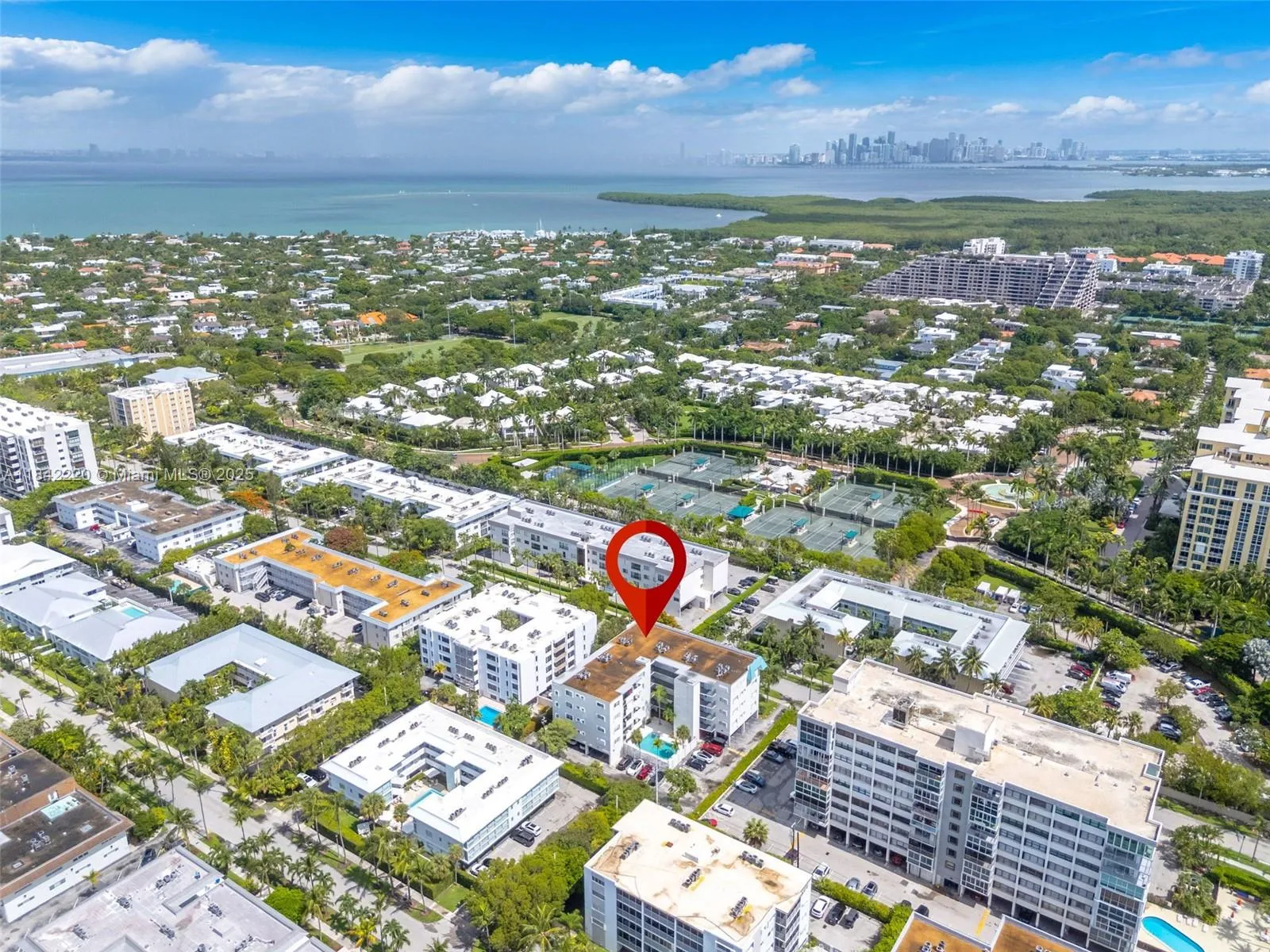 Key Biscayne, Florida 33149, United States, 2 Bedrooms Bedrooms, ,1 BathroomBathrooms,Residential,Active,173441