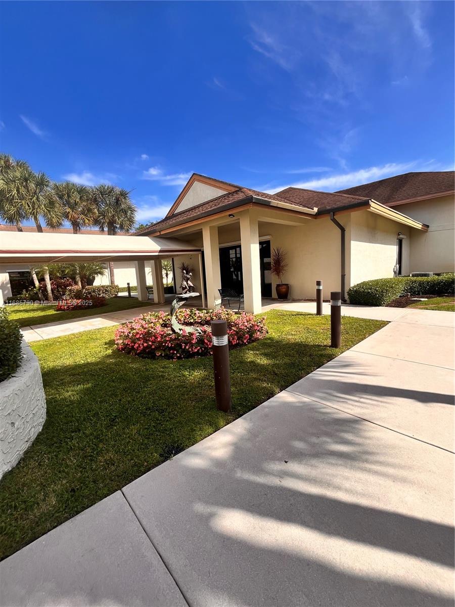 Banyan Springs - Residential