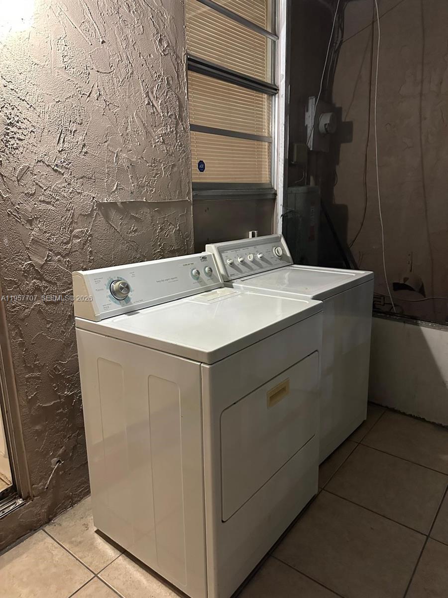 LEE PARK - Residential