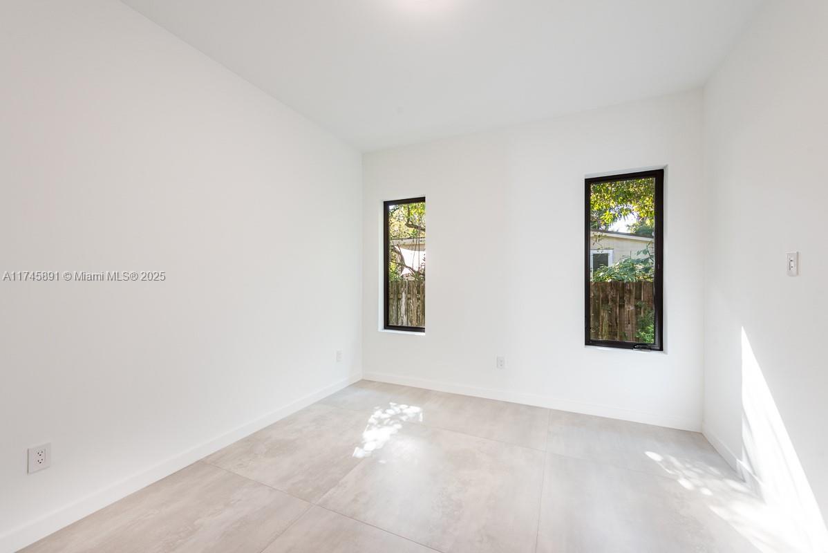 LINDAS CASAS - Residential