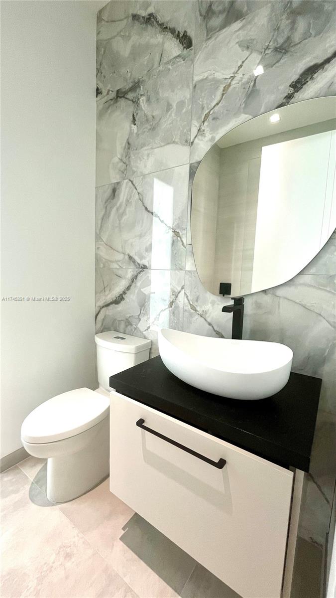 LINDAS CASAS - Residential