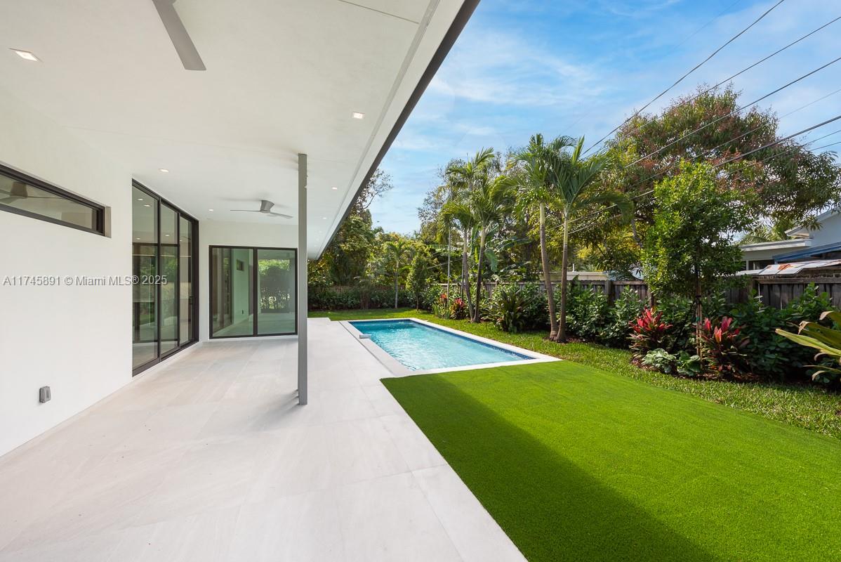 LINDAS CASAS - Residential