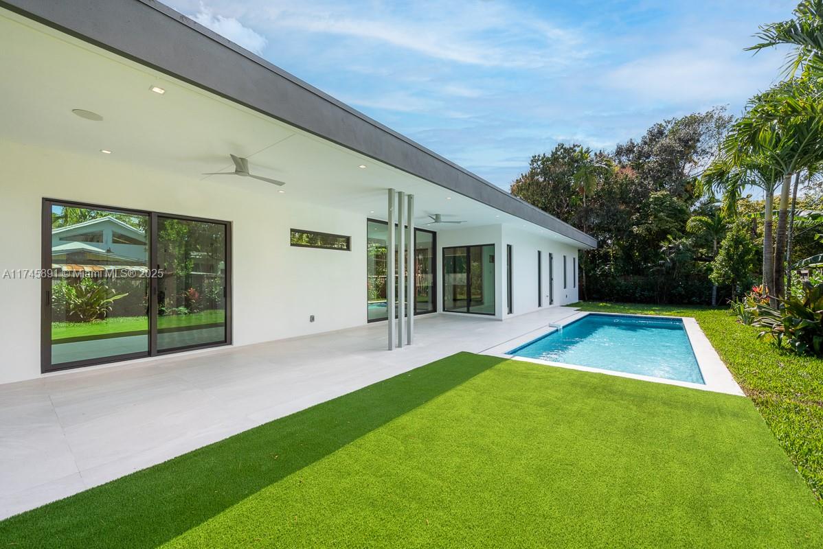 LINDAS CASAS - Residential