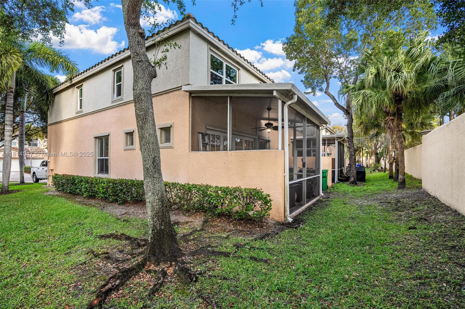 RIVIERA ISLES IV - Residential
