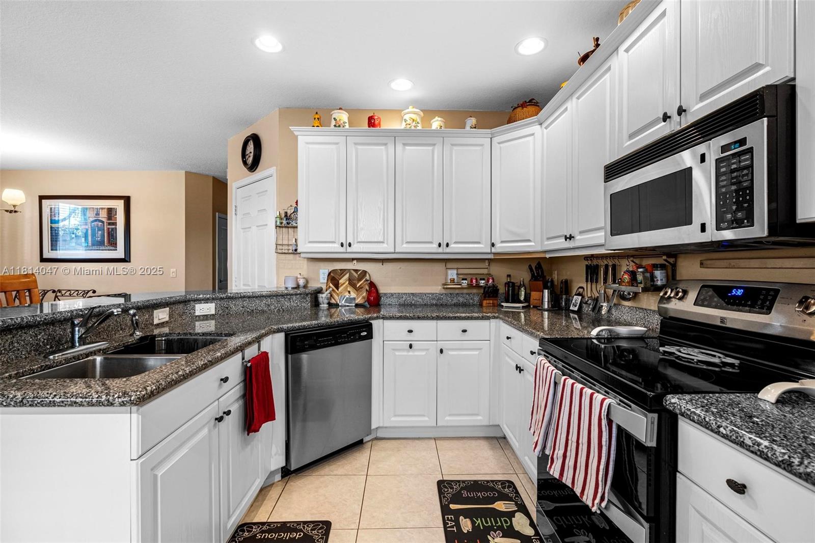 RIVIERA ISLES IV - Residential
