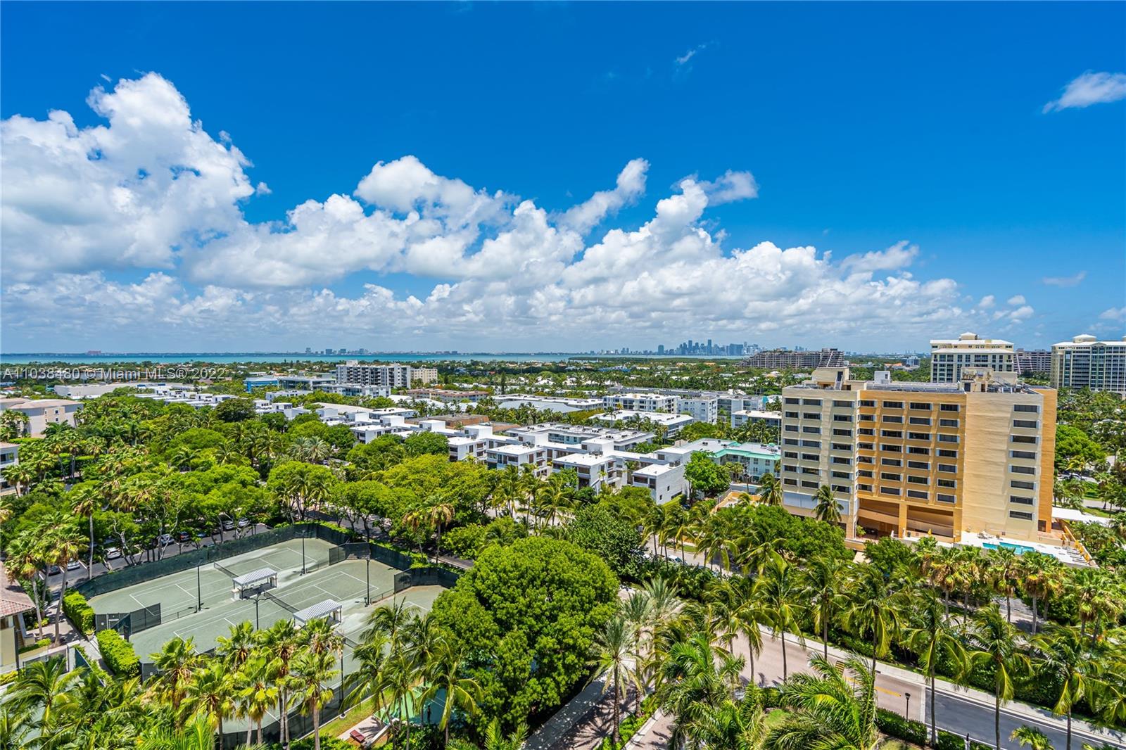 CLUB TOWER THREE CONDO - Residential