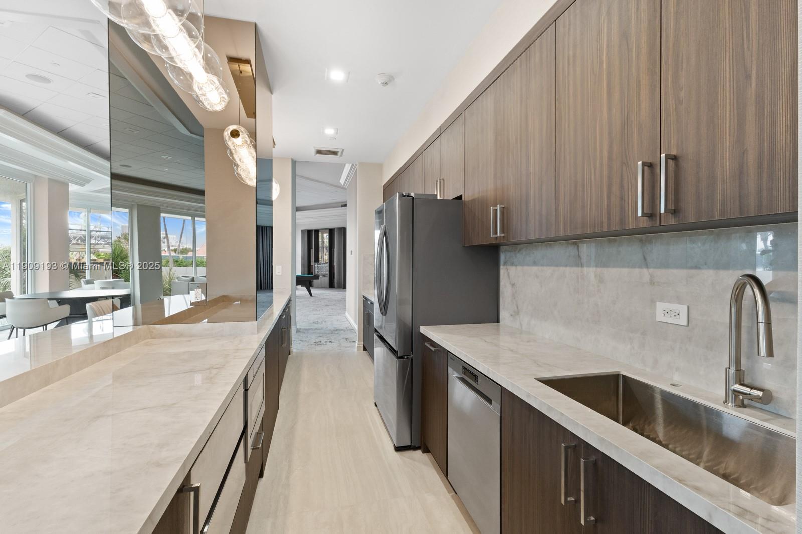 ONE ISLAND PLACE CONDO 1 - Residential