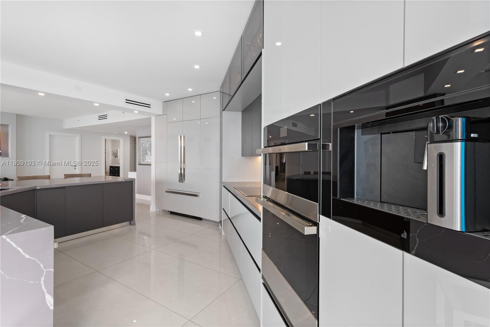 ONE ISLAND PLACE CONDO 1 - Residential