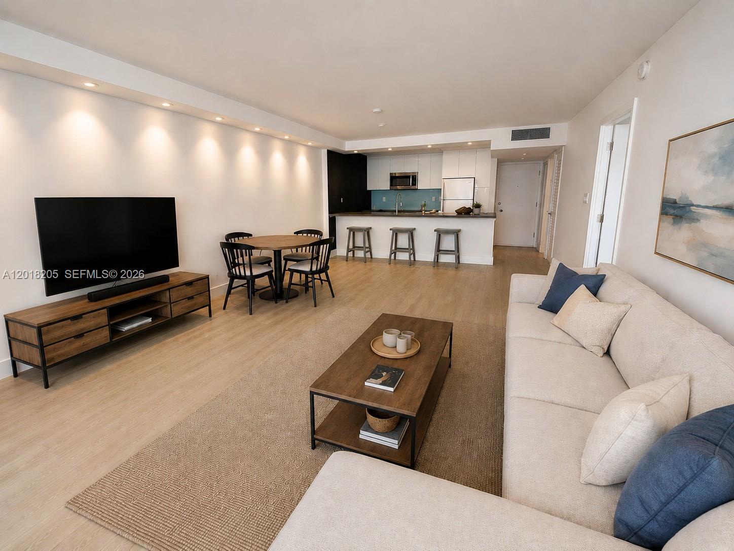 5 Island Ave 9B