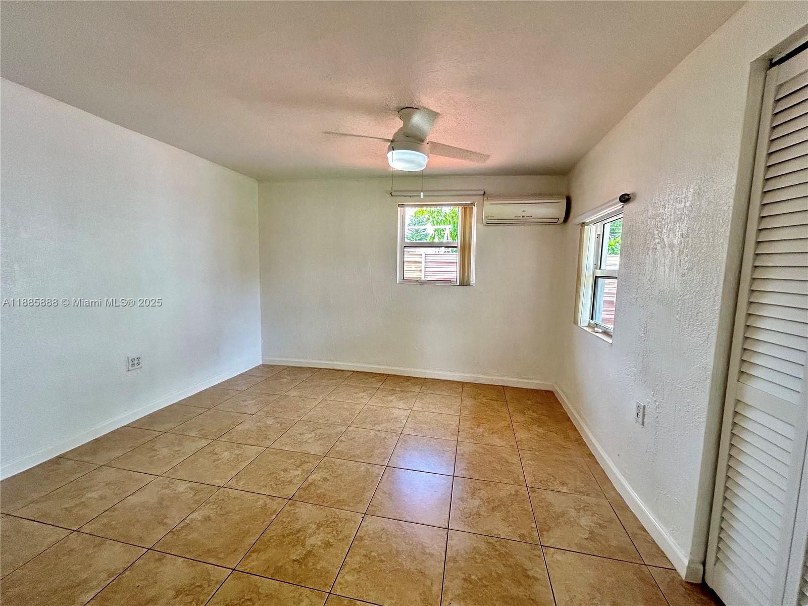 LAKE FOREST SEC 2 - Residential Lease