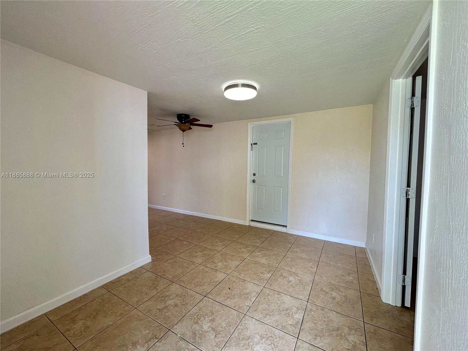 LAKE FOREST SEC 2 - Residential Lease