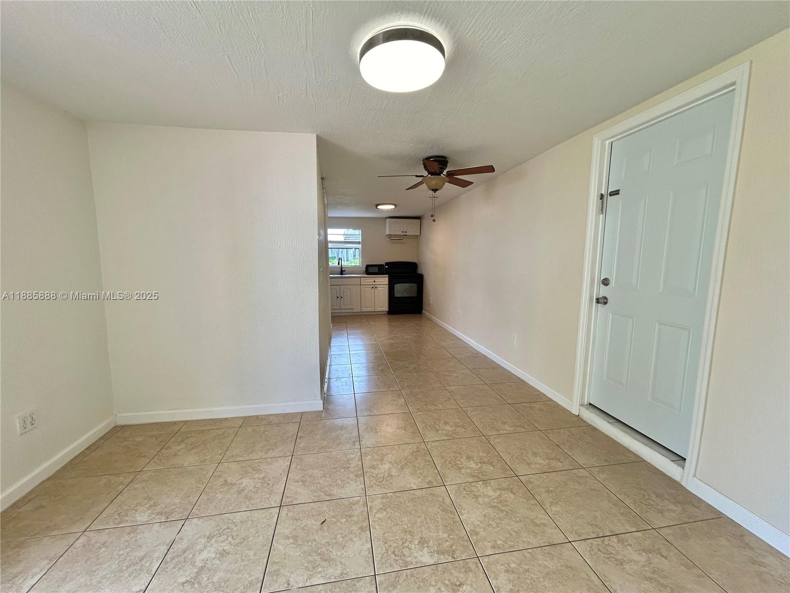 LAKE FOREST SEC 2 - Residential Lease