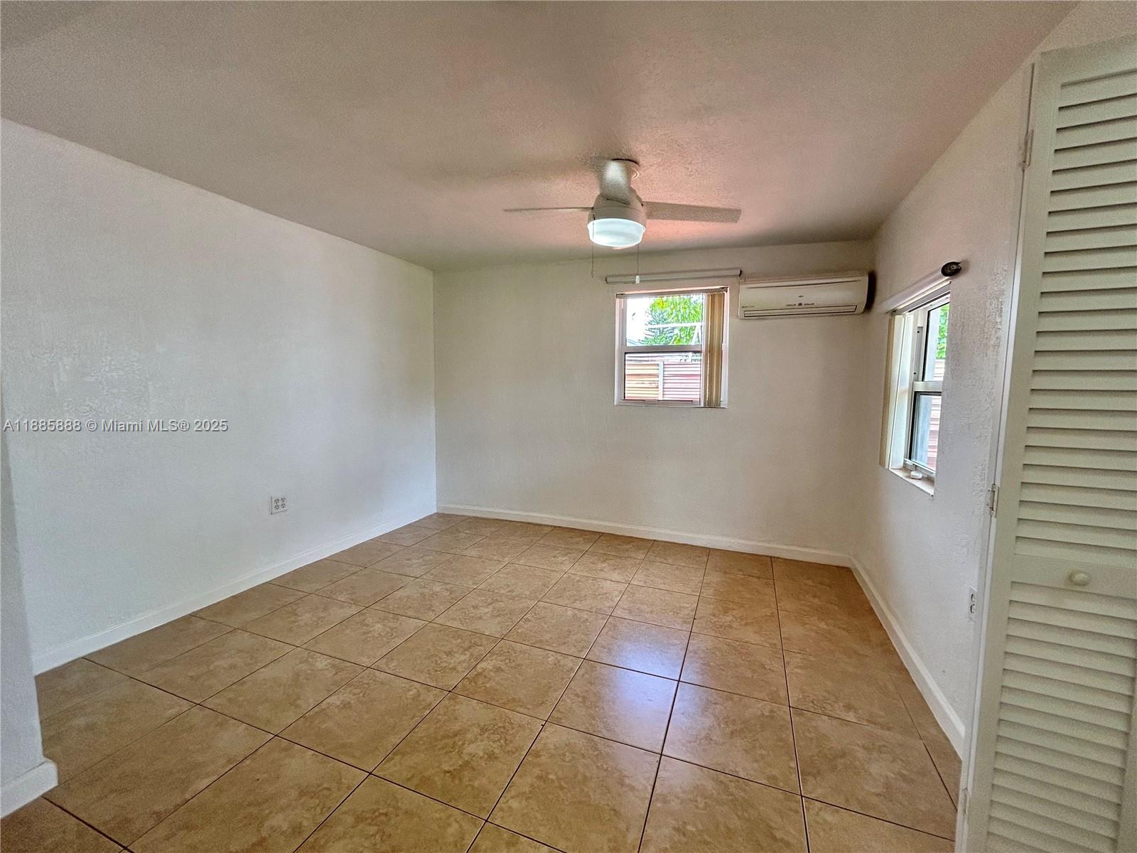 LAKE FOREST SEC 2 - Residential Lease