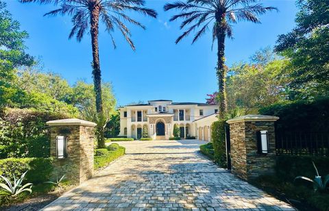 A home in Pinecrest