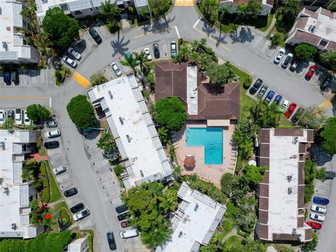 A home in Oakland Park